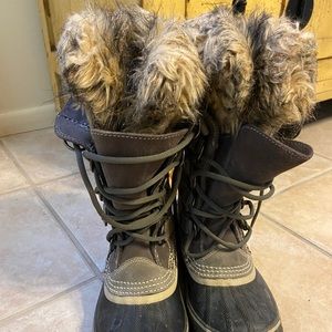 Sleep boots size 6